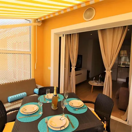 Zebra Apartment